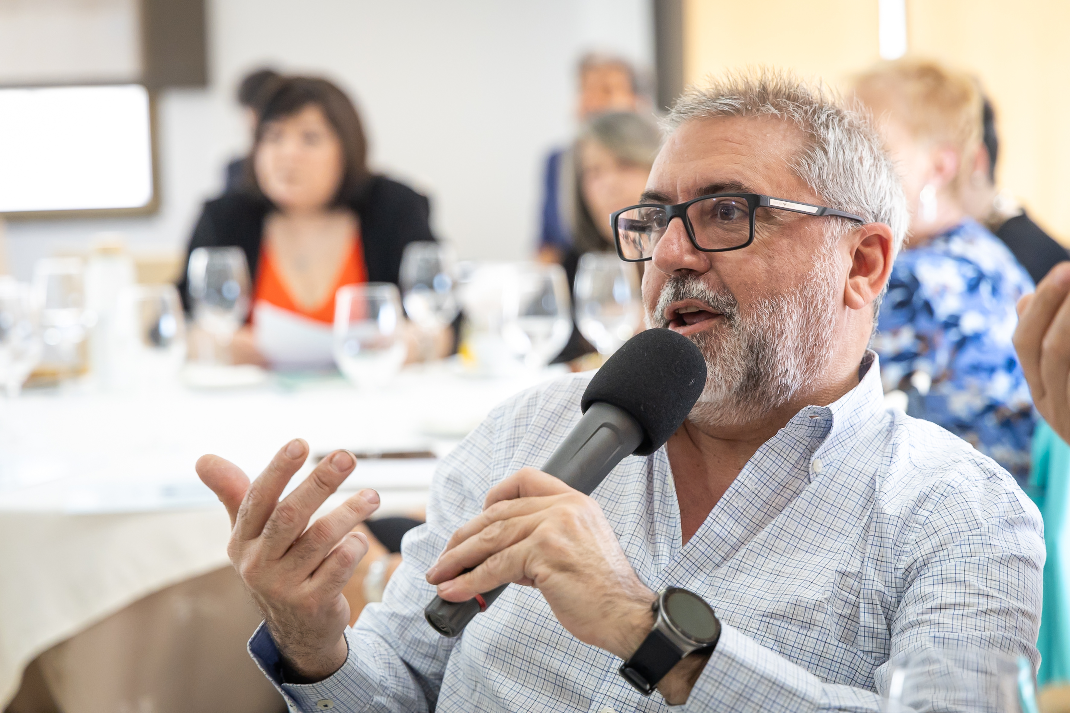 Intervenció del president del Gremi d'Hostaleria, Manuel Ortíz / ORIOL PAGÈS