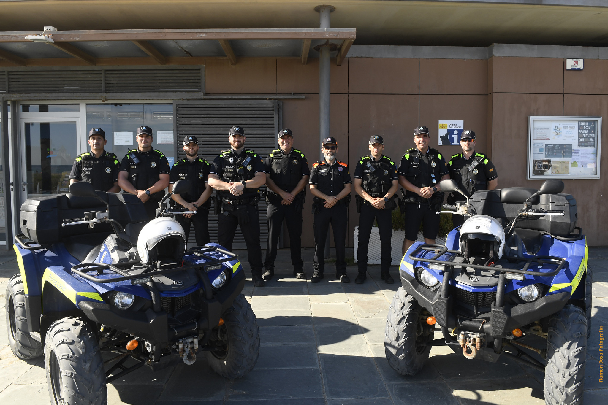 Seguretat a la platja de Castelldefels.jpg Seguretat a la platja de Castelldefels.jpg