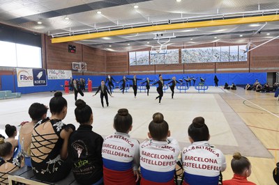 200 gimnastas se reunieron en la competición / RAMON JOSA.