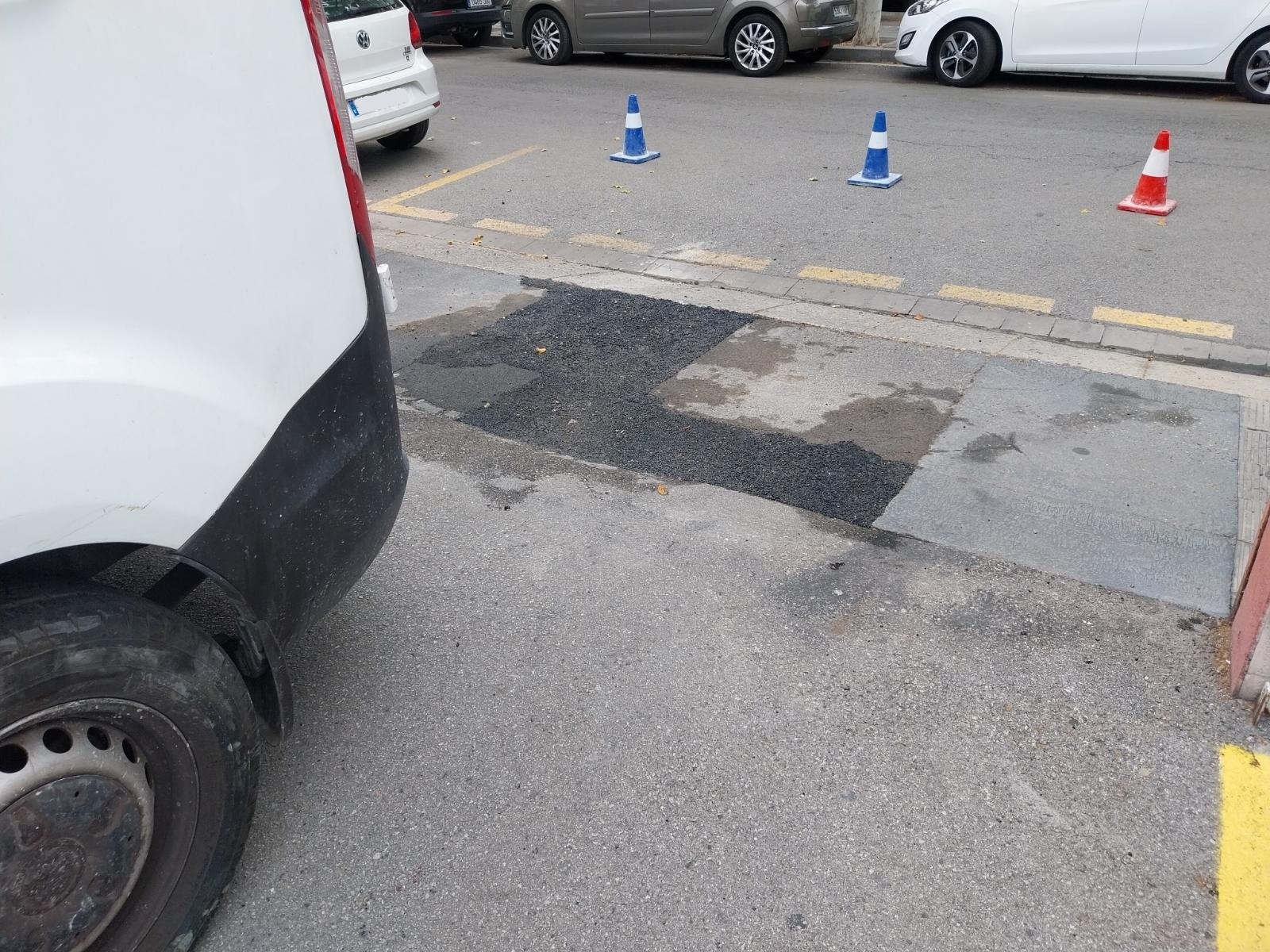 Acera reparada en la calle Arcadi Balaguer (núm.55) / MANTENIMIENTO VÍA PÚBLICA